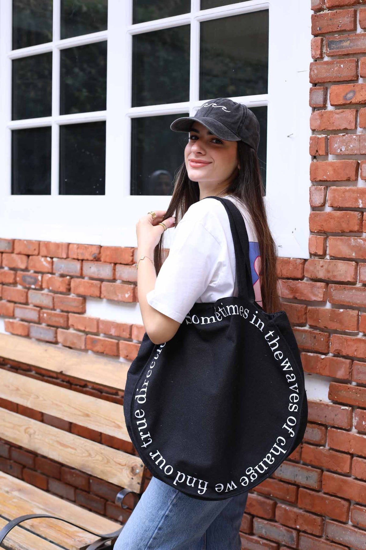 Large circle bag