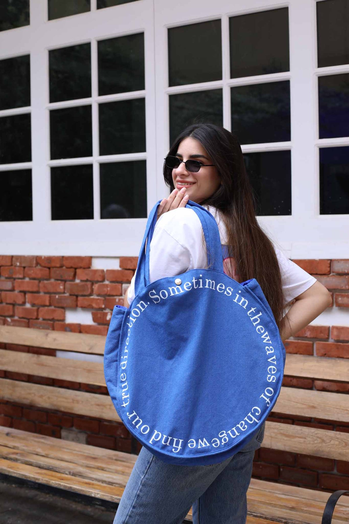 Large circle bag