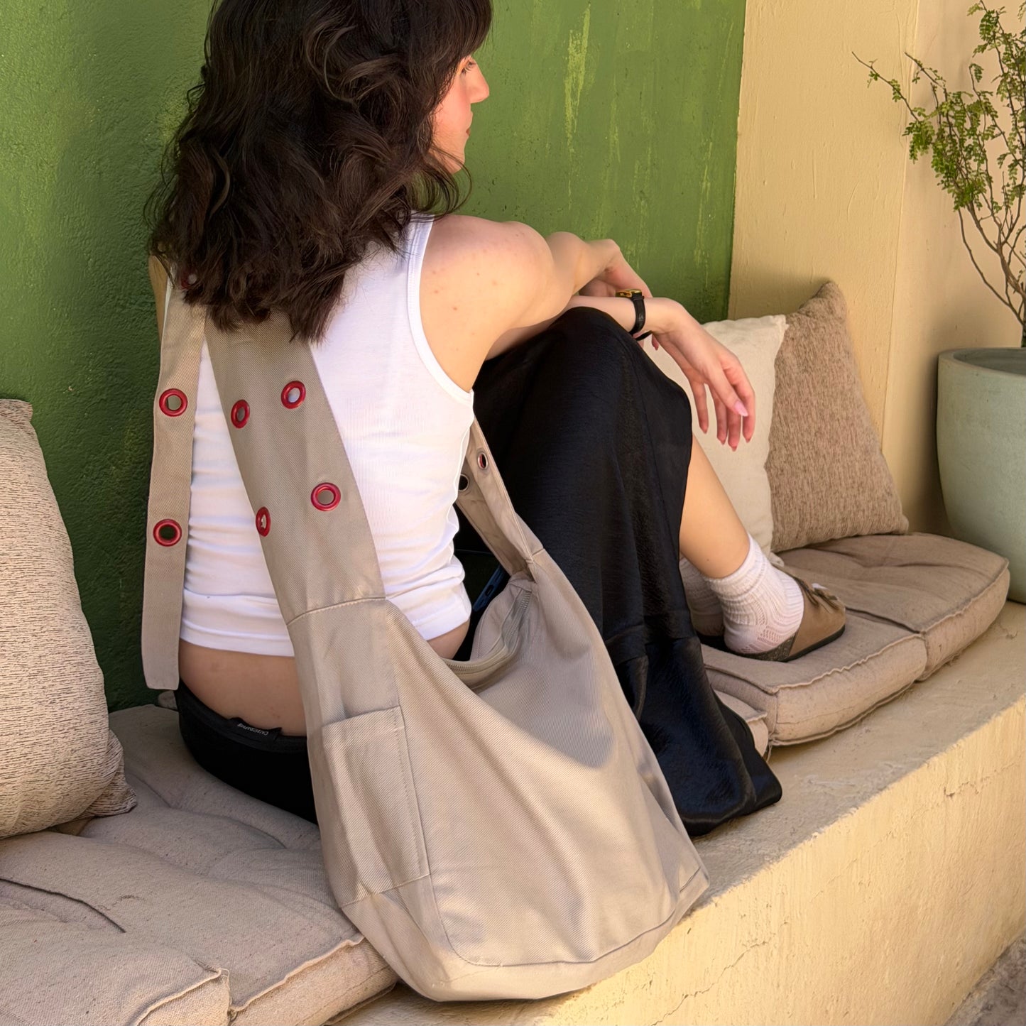 Eyelet bag